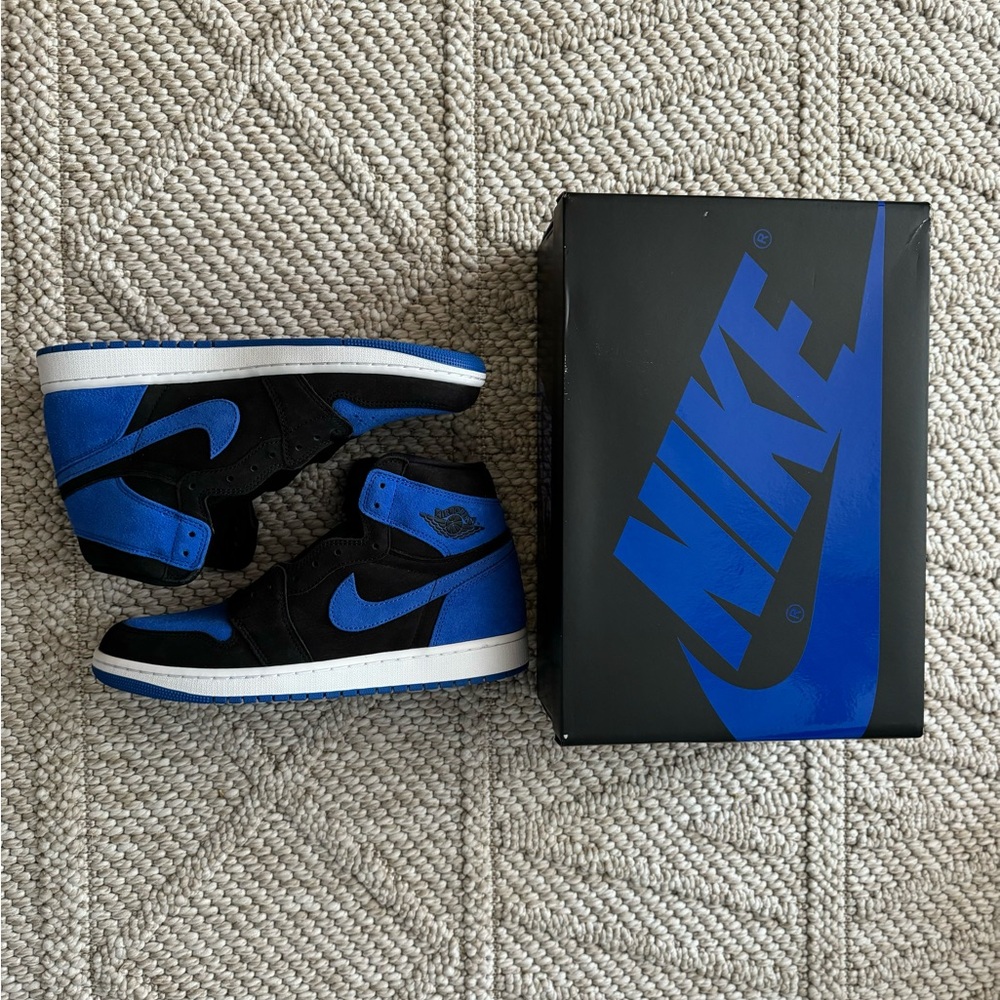 ❤️ Sold !- Size 10 - Jordan 1 Retro OG High Royal Reimagined